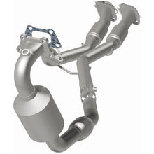 Load image into Gallery viewer, MagnaFlow Exhaust Products 5582647 California CARB Manifold Catalytic Converter for Select Cadillac SRX