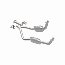 Load image into Gallery viewer, MagnaFlow Exhaust Products 23821 Standard Grade Direct-Fit Catalytic Converter for Select Land Rover Range Rover