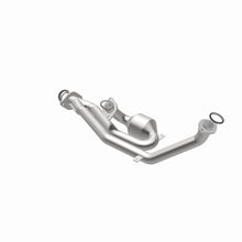 Load image into Gallery viewer, MagnaFlow Exhaust Products 447160 California CARB Direct-Fit Catalytic Converter for Select Toyota Sienna