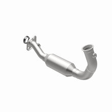 Load image into Gallery viewer, MagnaFlow Exhaust Products 5451583 California CARB Direct-Fit Catalytic Converter for Select Jeep Liberty