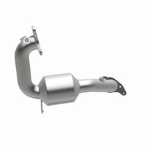 Load image into Gallery viewer, MagnaFlow Exhaust Products 52439 OEM Grade Direct-Fit Catalytic Converter for Select Nissan Juke
