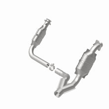 Load image into Gallery viewer, MagnaFlow Exhaust Products 5551664 California CARB Direct-Fit Catalytic Converter for Select Dodge Ram 1500, Ram