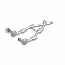 Load image into Gallery viewer, MagnaFlow Exhaust Products 441115 California CARB Direct-Fit Catalytic Converter for Select Ford Mustang