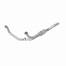 Load image into Gallery viewer, MagnaFlow Exhaust Products 4451296 California CARB Direct-Fit Catalytic Converter for Select Dodge B1500, Dodge B2500, Dodge B3500