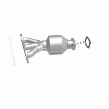 Load image into Gallery viewer, MagnaFlow Exhaust Products 51772 OEM Grade Manifold Catalytic Converter for Select Mitsubishi Outlander