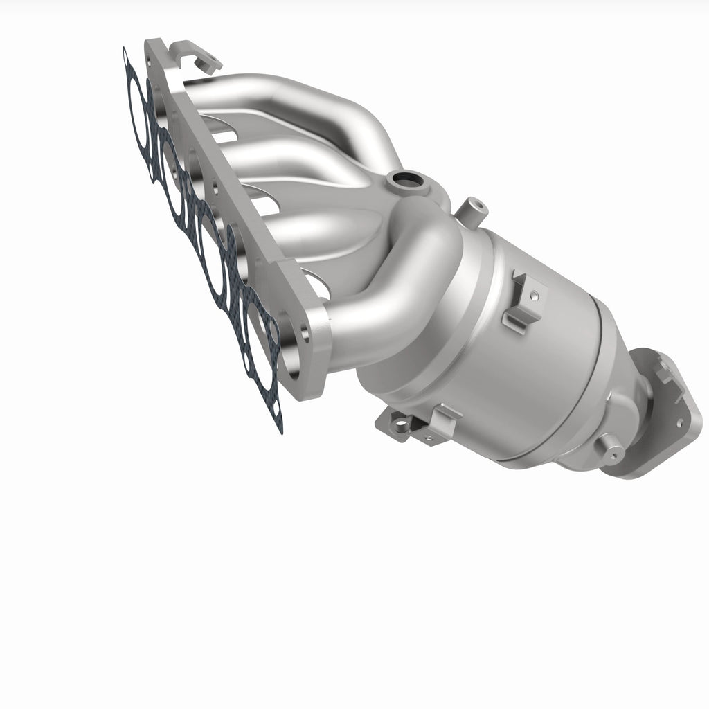 MagnaFlow Exhaust Products 290040 OEM Grade Manifold Catalytic Converter for Select Nissan Rogue Sport