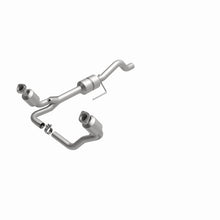 Load image into Gallery viewer, MagnaFlow Exhaust Products 458047 California CARB Direct-Fit Catalytic Converter for Select Dodge Durango