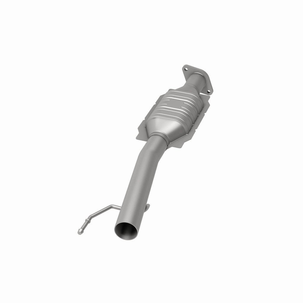 MagnaFlow Exhaust Products 49662 OEM Grade Direct-Fit Catalytic Converter for Select Ford Escape, Mazda Tribute, Mercury Mariner