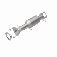 Load image into Gallery viewer, MagnaFlow Exhaust Products 4451484 California CARB Direct-Fit Catalytic Converter for Select Chevrolet S10, GMC Sonoma