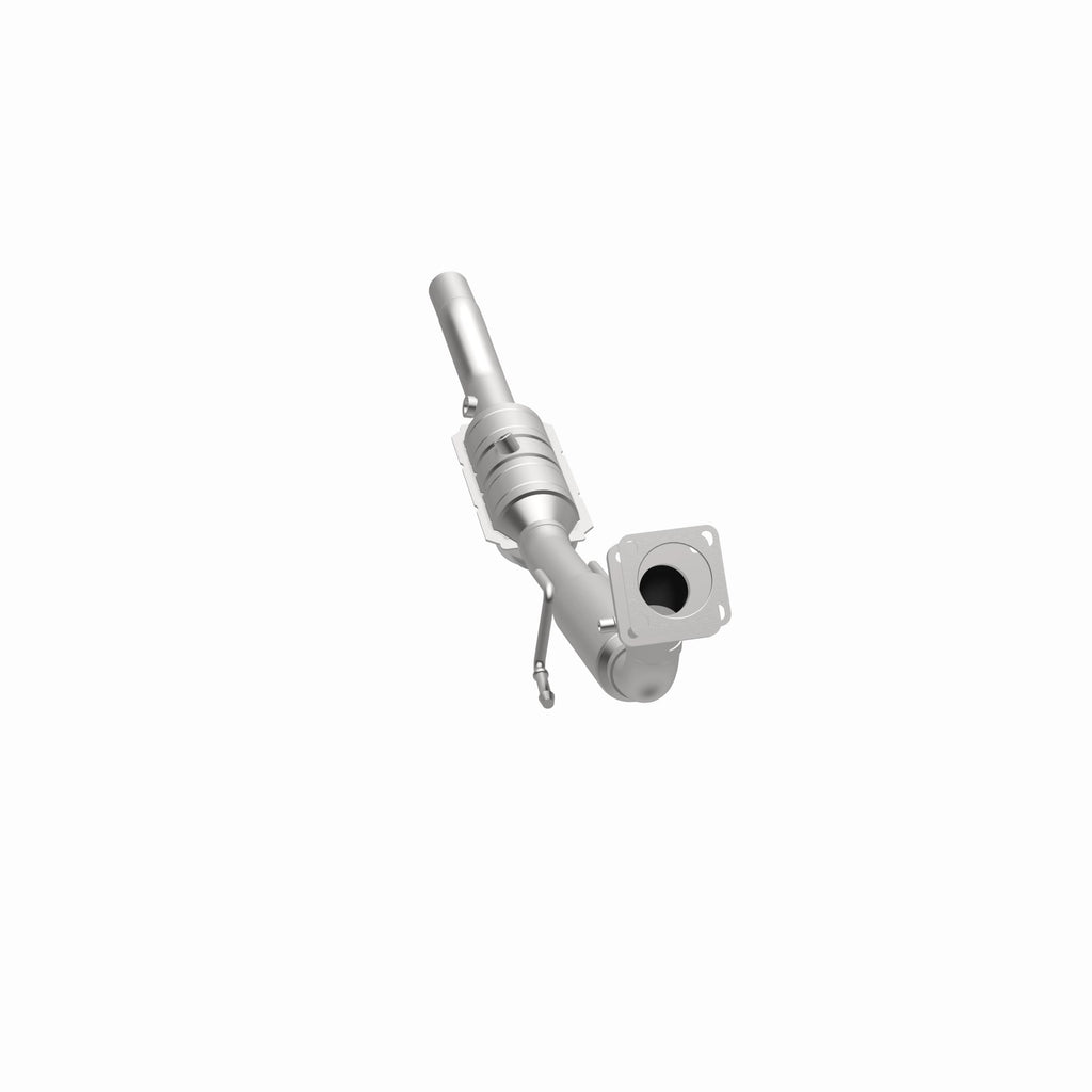 MagnaFlow Exhaust Products 51464 OEM Grade Direct-Fit Catalytic Converter for Select Volkswagen Jetta