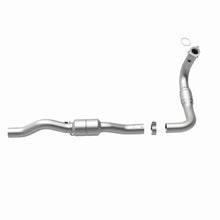 Load image into Gallery viewer, MagnaFlow Exhaust Products 447261 California CARB Direct-Fit Catalytic Converter for Select Chevrolet Silverado HD, GMC Sierra HD