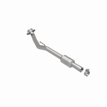 Load image into Gallery viewer, MagnaFlow Exhaust Products 557428 California CARB Direct-Fit Catalytic Converter for Select Cadillac CTS