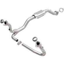 Load image into Gallery viewer, MagnaFlow Exhaust Products 23628 HM Grade Direct-Fit Catalytic Converter for Select Chevrolet Blazer, GMC Jimmy