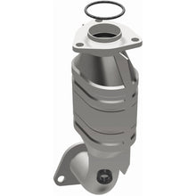 Load image into Gallery viewer, MagnaFlow Exhaust Products 23112 HM Grade Direct-Fit Catalytic Converter for Select Chevrolet Tracker, Suzuki Vitara