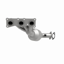 Load image into Gallery viewer, MagnaFlow Exhaust Products 49775 OEM Grade Manifold Catalytic Converter for Select BMW 525i, BMW 525xi, BMW 530i, BMW 530xi