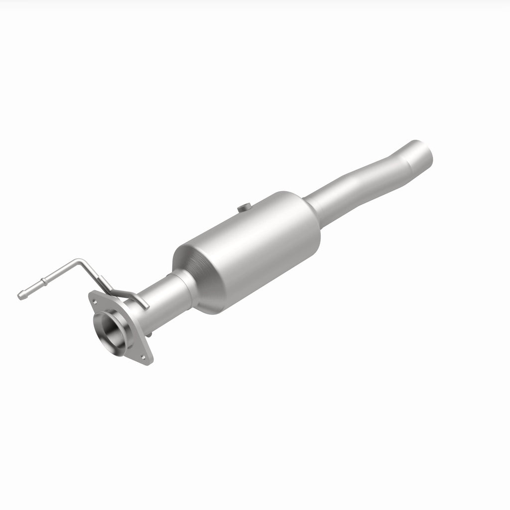 MagnaFlow Exhaust Products 280439 OEM Grade Direct-Fit Catalytic Converter for Select Ford F-450 Super Duty, Ford F-550 Super Duty