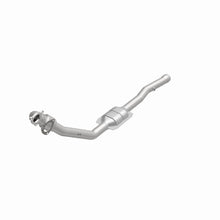 Load image into Gallery viewer, MagnaFlow Exhaust Products 23761 HM Grade Direct-Fit Catalytic Converter for Select Volvo 850, Volvo C70, Volvo S70, Volvo V70