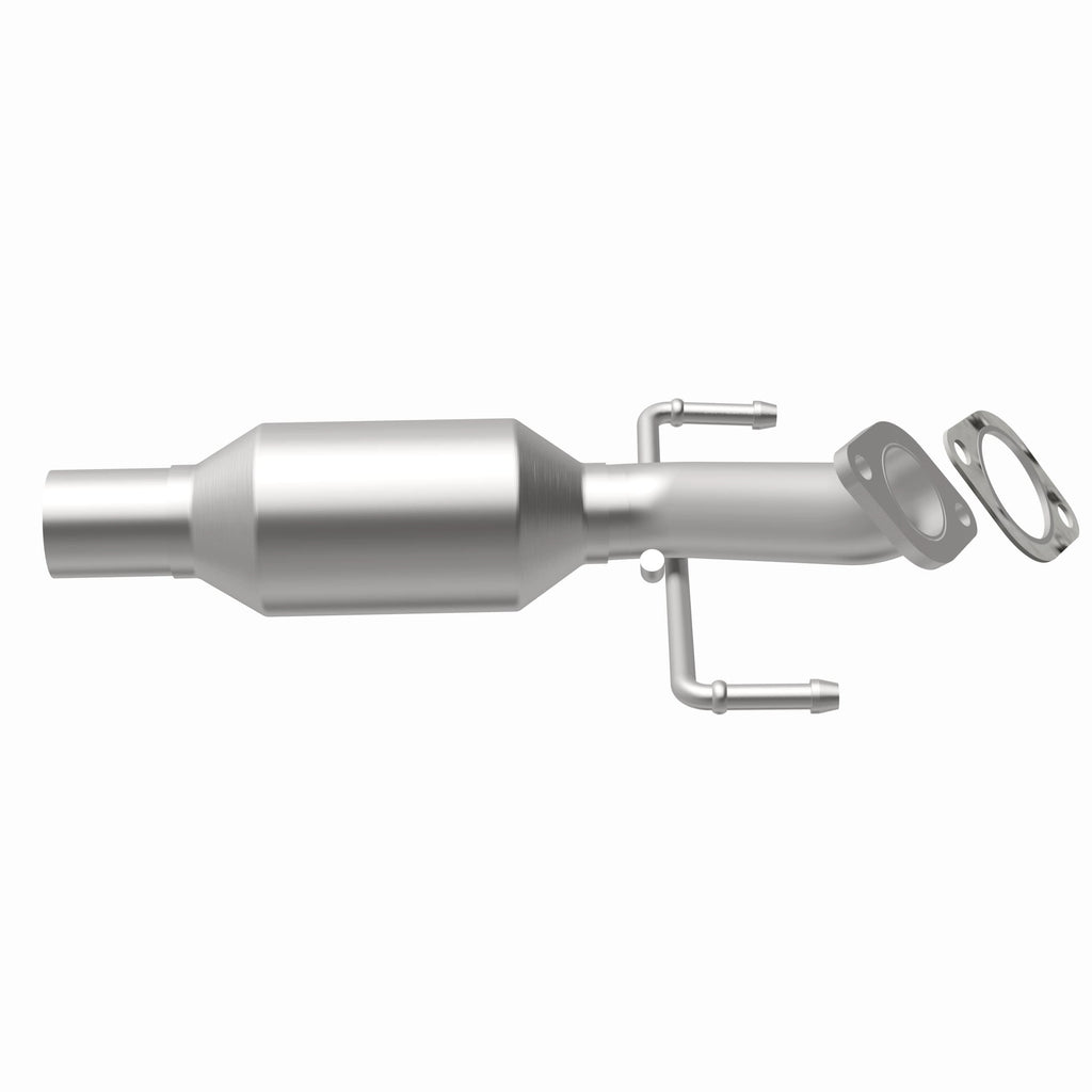 MagnaFlow Exhaust Products 52966 OEM Grade Direct-Fit Catalytic Converter for Select Buick Encore, Chevrolet Trax