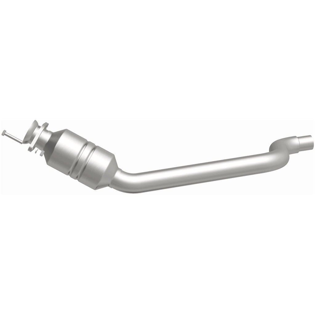 MagnaFlow Exhaust Products 52003 OEM Grade Direct-Fit Catalytic Converter for Select Jaguar XF, Jaguar XFR