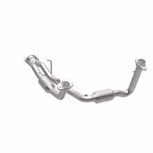 Load image into Gallery viewer, MagnaFlow Exhaust Products 5451444 California CARB Direct-Fit Catalytic Converter for Select Jeep Commander, Jeep Grand Cherokee