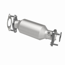 Load image into Gallery viewer, MagnaFlow Exhaust Products 52665 OEM Grade Direct-Fit Catalytic Converter for Select Nissan Frontier, Nissan NV1500, Nissan NV2500, Nissan NV3500, Nissan Pathfinder, Nissan Xterra, Suzuki Equator