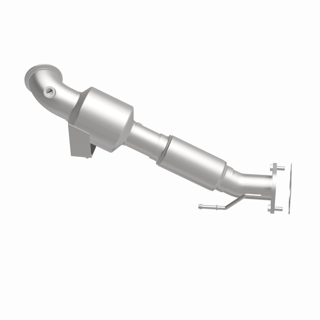 MagnaFlow Exhaust Products 51633 OEM Grade Direct-Fit Catalytic Converter for Select Ford Focus
