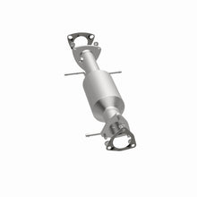 Load image into Gallery viewer, MagnaFlow Exhaust Products 4451484 California CARB Direct-Fit Catalytic Converter for Select Chevrolet S10, GMC Sonoma