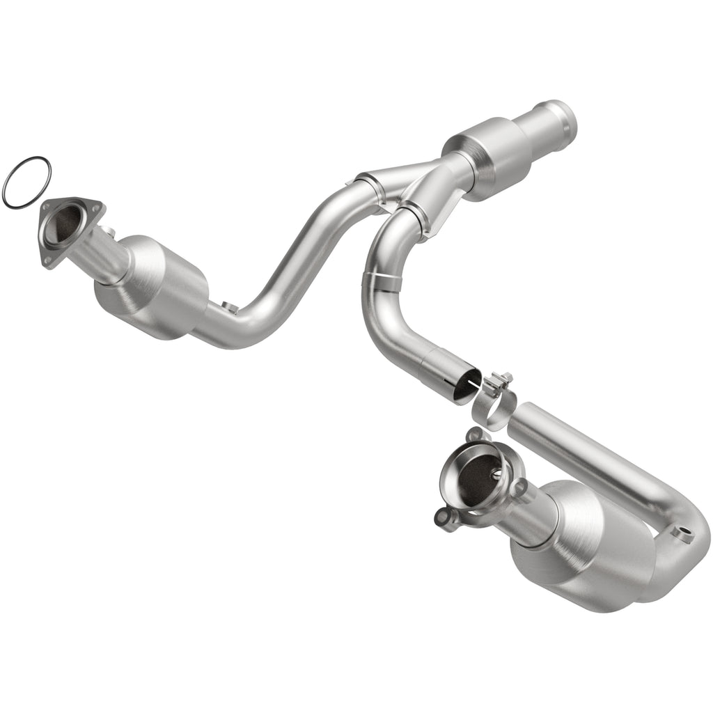 MagnaFlow Exhaust Products 5582617 California CARB Direct-Fit Catalytic Converter for Select Cadillac Escalade, Cadillac Escalade ESV, Chevrolet Silverado 1500, GMC Sierra 1500, GMC Yukon, GMC Yukon XL