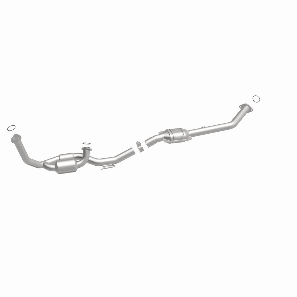 MagnaFlow Exhaust Products 52457 OEM Grade Direct-Fit Catalytic Converter for Select Toyota Sienna