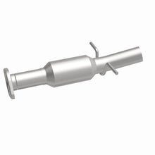Load image into Gallery viewer, MagnaFlow Exhaust Products 52537 OEM Grade Direct-Fit Catalytic Converter for Select Toyota Highlander