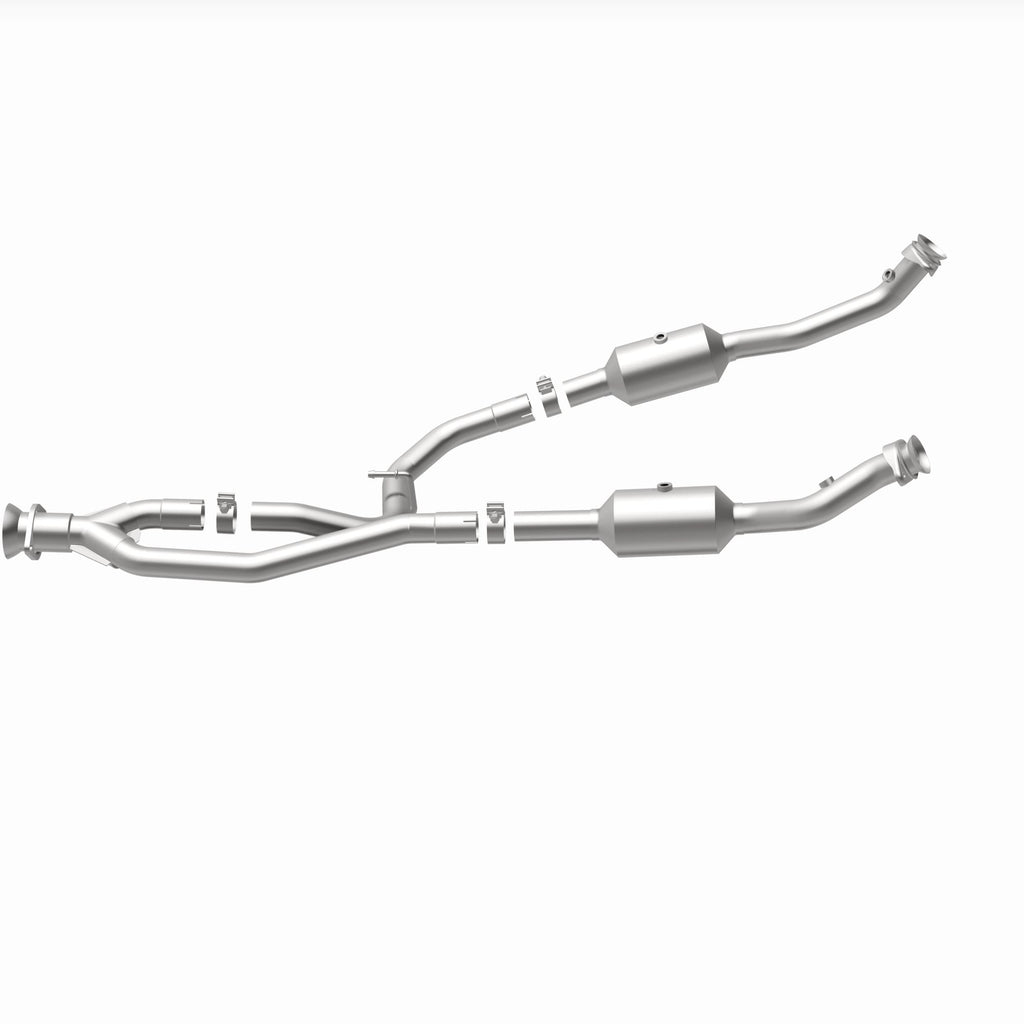 MagnaFlow Exhaust Products 280248 OEM Grade Direct-Fit Catalytic Converter for Select Ford Transit-150, Ford Transit-250, Ford Transit-350, Ford Transit-350 HD