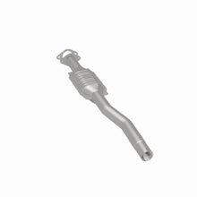 Load image into Gallery viewer, MagnaFlow Exhaust Products 51804 OEM Grade Direct-Fit Catalytic Converter for Select Chevrolet Captiva Sport, Chevrolet Equinox, GMC Terrain