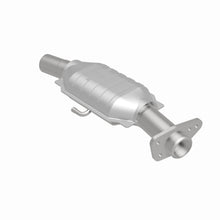 Load image into Gallery viewer, MagnaFlow Exhaust Products 3322418 California CARB Direct-Fit Catalytic Converter for Select Buick Century, Buick Electra, Buick Estate Wagon, Buick LeSabre, Buick Regal, Buick Riviera, Cadillac DeVille, Cadillac Eldorado, Cadillac Fleetwood, Cadillac