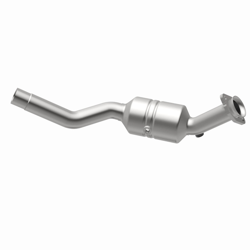 MagnaFlow Exhaust Products 51954 OEM Grade Direct-Fit Catalytic Converter for Select Jaguar XK, Jaguar XKR