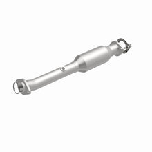 Load image into Gallery viewer, MagnaFlow Exhaust Products 21-041 OEM Grade Direct-Fit Catalytic Converter for Select INFINITI QX56, INFINITI QX80, Nissan Armada, Nissan TITAN, Nissan TITAN XD