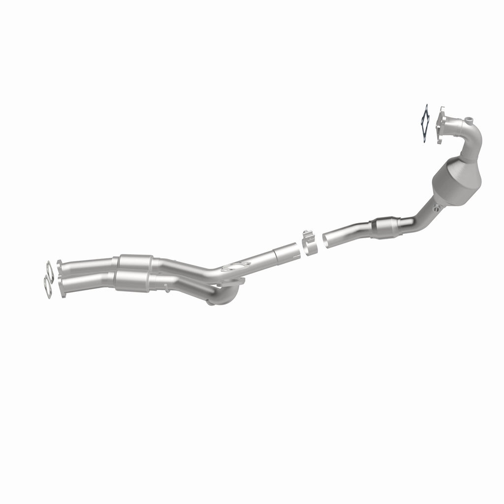MagnaFlow Exhaust Products 52647 OEM Grade Manifold Catalytic Converter for Select Cadillac SRX