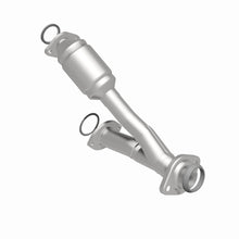 Load image into Gallery viewer, MagnaFlow Exhaust Products 49507 OEM Grade Direct-Fit Catalytic Converter for Select Lexus RX300, Toyota Highlander