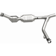 Load image into Gallery viewer, MagnaFlow Exhaust Products 51544 OEM Grade Direct-Fit Catalytic Converter for Select Ford F-150, Lincoln Navigator