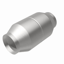 Load image into Gallery viewer, MagnaFlow Exhaust Products 60110 OEM Grade Diesel Oxidation Catalyst for Select Chevrolet Silverado HD, Chevrolet Silverado 3500, Dodge Ram 2500, Dodge Ram 3500, Ford F-250 Super Duty, Ford F-350 Super Duty, GMC Sierra HD, GMC Sierra