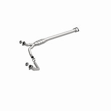 Load image into Gallery viewer, MagnaFlow Exhaust Products 51350 OEM Grade Direct-Fit Catalytic Converter for Select Chevrolet Express 1500, Chevrolet Express 2500, GMC Savana 1500, GMC Savana