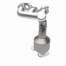 Load image into Gallery viewer, MagnaFlow Exhaust Products 49833 OEM Grade Manifold Catalytic Converter for Select Lexus RX330, Lexus RX400h, Toyota Highlander, Toyota Sienna