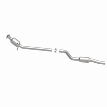 Load image into Gallery viewer, MagnaFlow Exhaust Products 5561448 California CARB Direct-Fit Catalytic Converter for Select Mercedes-Benz C350, Mercedes-Benz E350, Mercedes-Benz GLK350