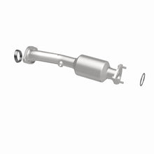 Load image into Gallery viewer, MagnaFlow Exhaust Products 21-491 OEM Grade Direct-Fit Catalytic Converter for Select Honda Fit
