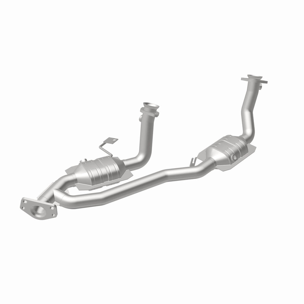 MagnaFlow Exhaust Products 49079 OEM Grade Direct-Fit Catalytic Converter for Select Ford Freestar, Mercury Monterey
