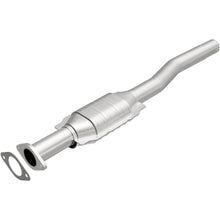 Load image into Gallery viewer, MagnaFlow Exhaust Products 51804 OEM Grade Direct-Fit Catalytic Converter for Select Chevrolet Captiva Sport, Chevrolet Equinox, GMC Terrain