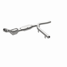 Load image into Gallery viewer, MagnaFlow Exhaust Products 458032 California CARB Direct-Fit Catalytic Converter for Select Ford F-150, Ford F-150 Heritage