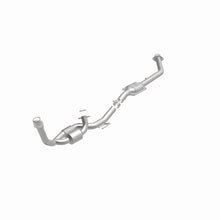 Load image into Gallery viewer, MagnaFlow Exhaust Products 447163 California CARB Direct-Fit Catalytic Converter for Select Toyota Sienna