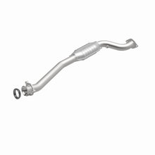 Load image into Gallery viewer, MagnaFlow Exhaust Products 49612 OEM Grade Direct-Fit Catalytic Converter for Select Chevrolet Colorado, GMC Canyon, Hummer H3, Isuzu i-280, Isuzu i-290, Isuzu i-350, Isuzu i-370