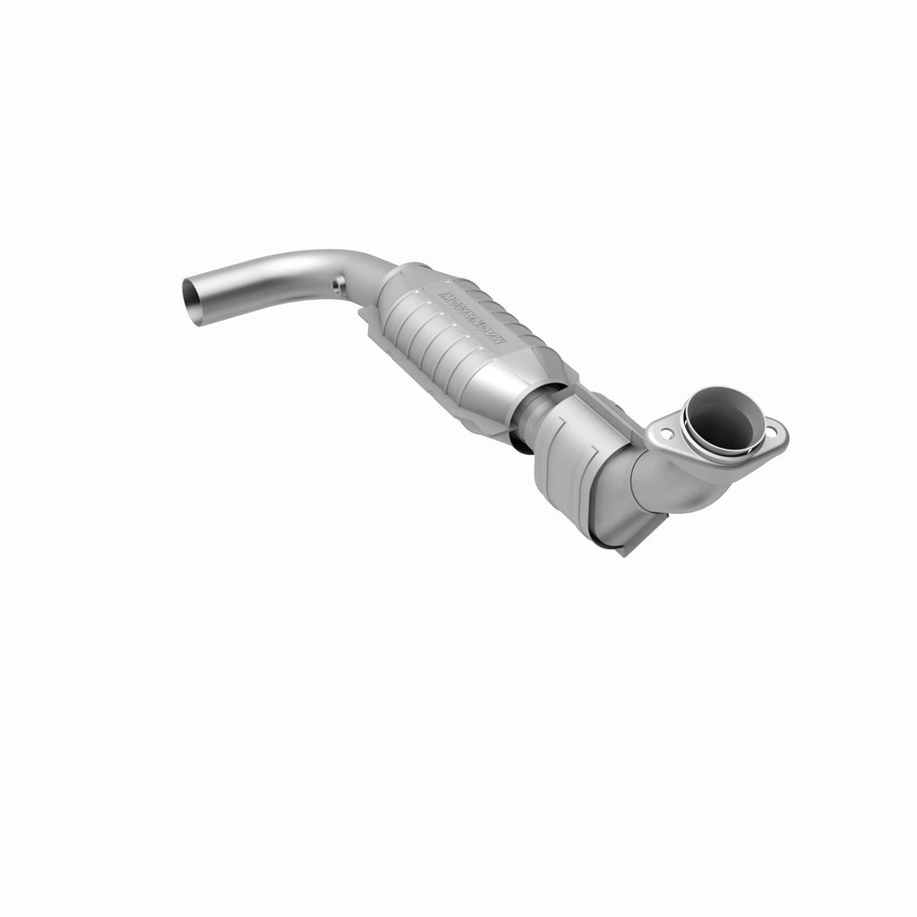 MagnaFlow Exhaust Products 49621 OEM Grade Direct-Fit Catalytic Converter for Select Ford F-150, Ford F-150 Heritage
