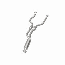Load image into Gallery viewer, MagnaFlow Exhaust Products 5571071 California CARB Direct-Fit Catalytic Converter for Select Lexus IS250